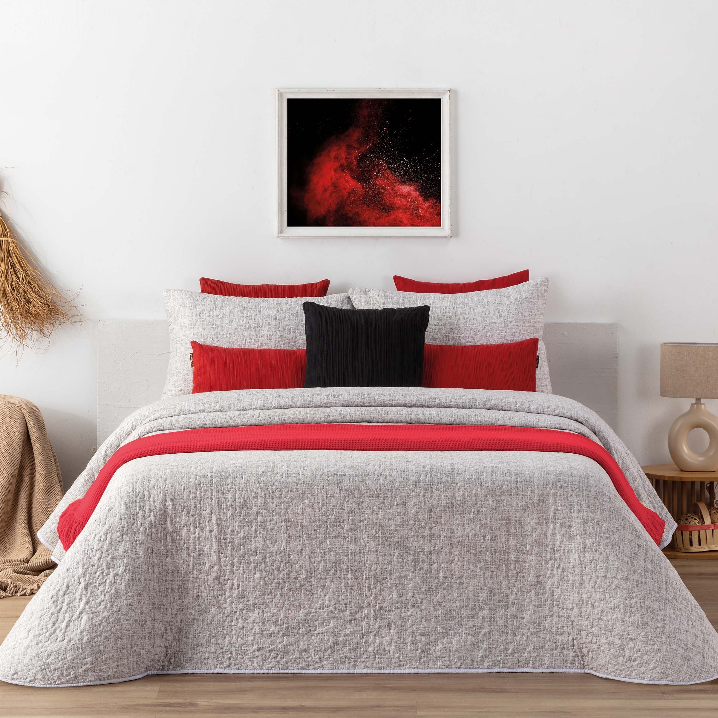 Bouti Amapola bedspread