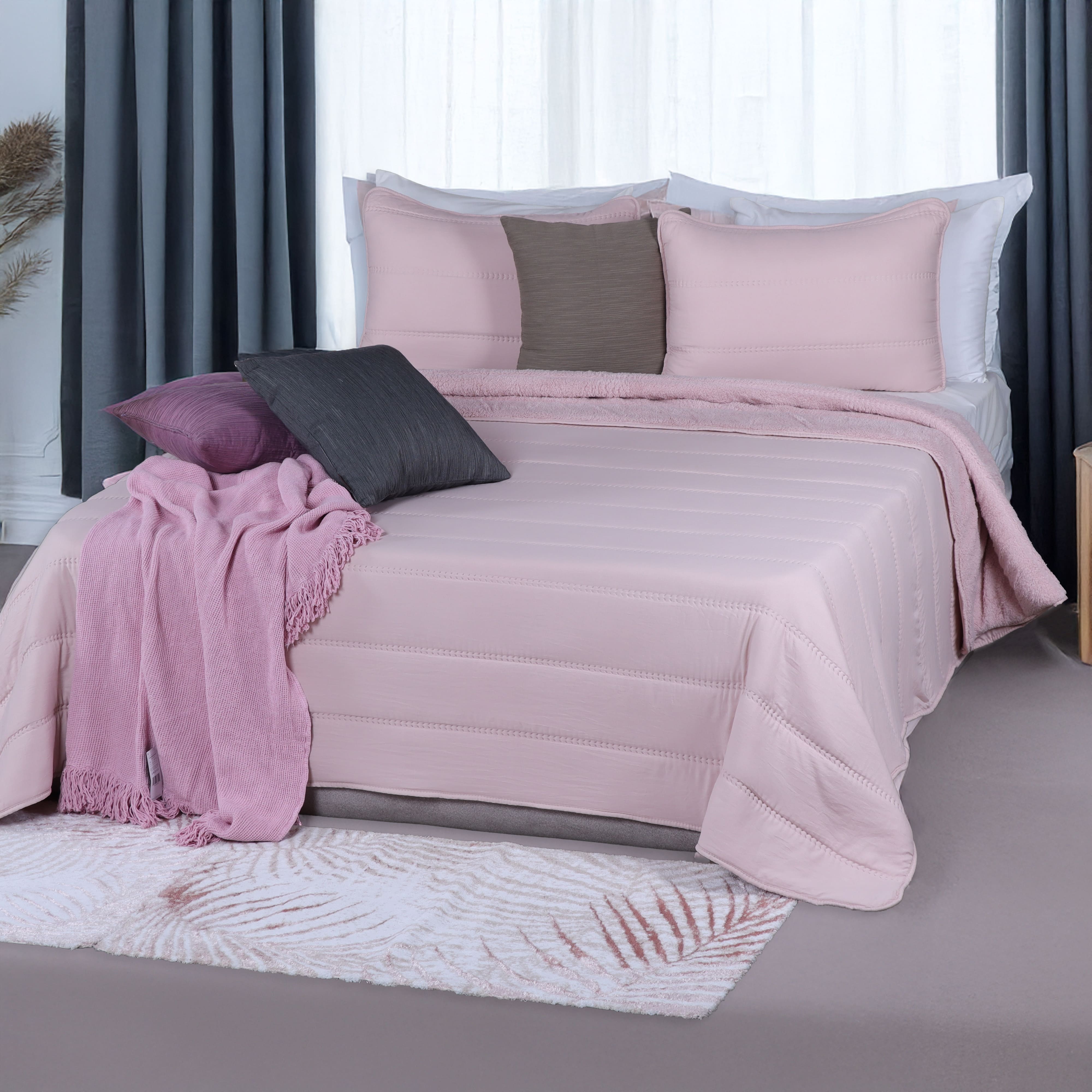 Herms Comforters