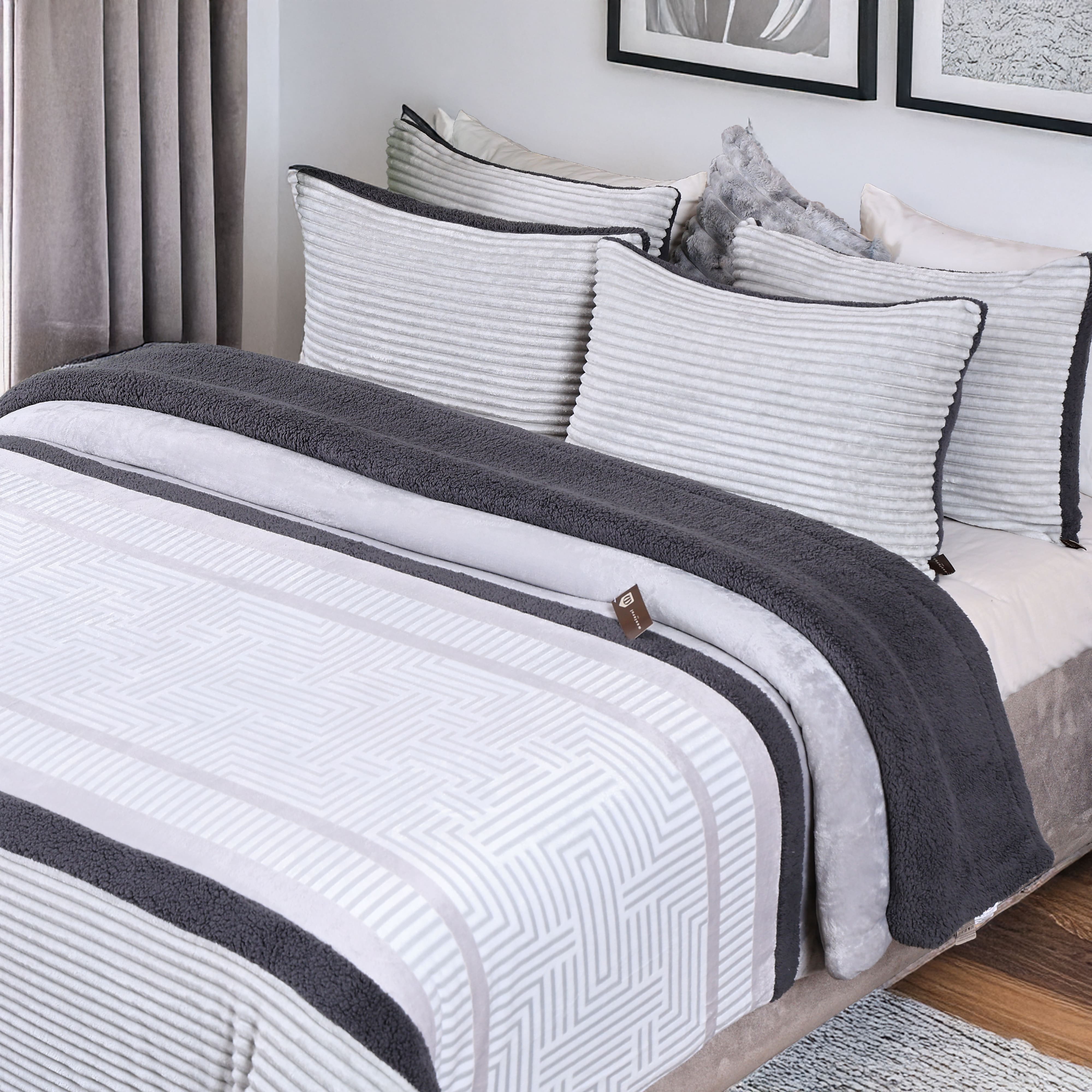 Doko Grey COMFORTER