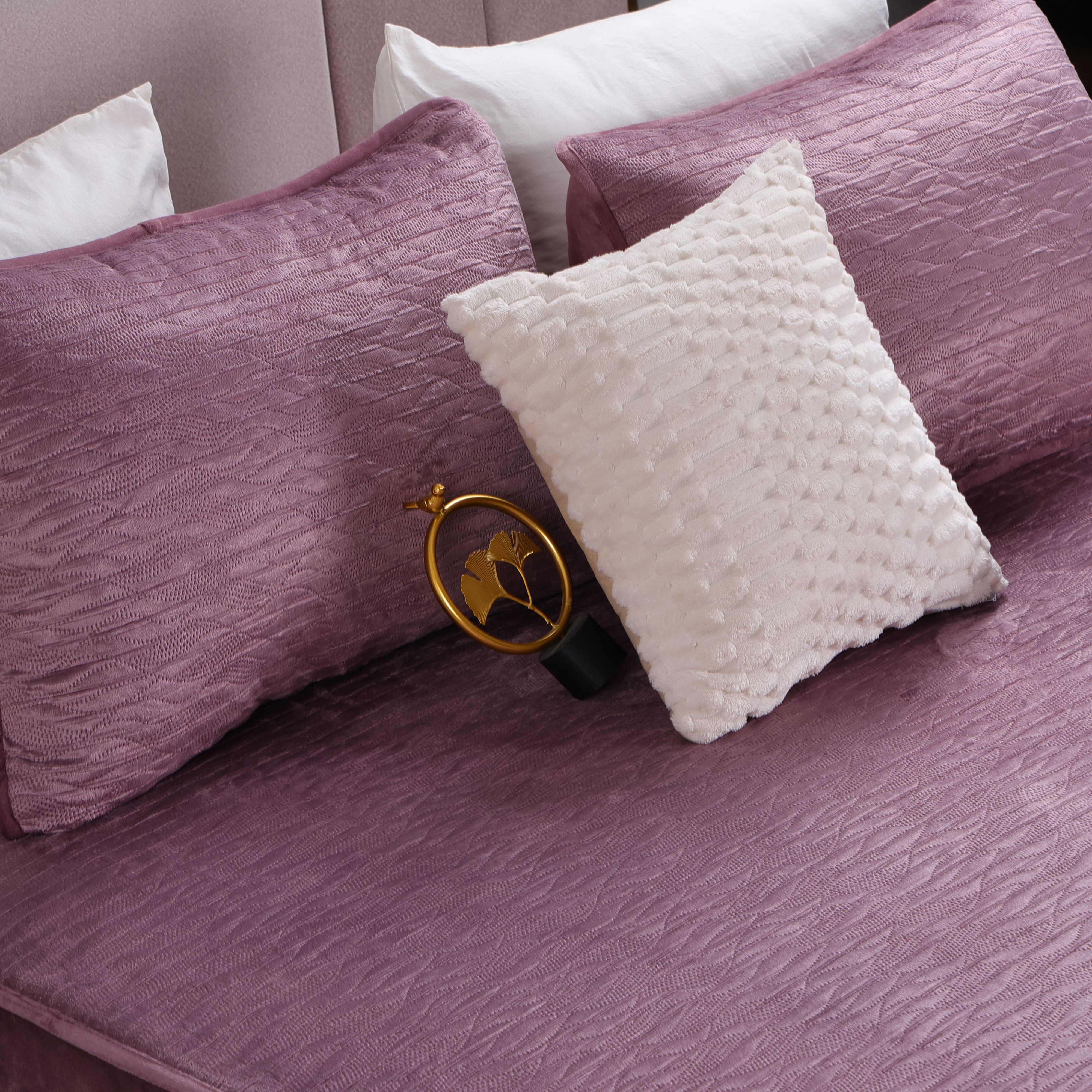 Lavida Fitted Blanket